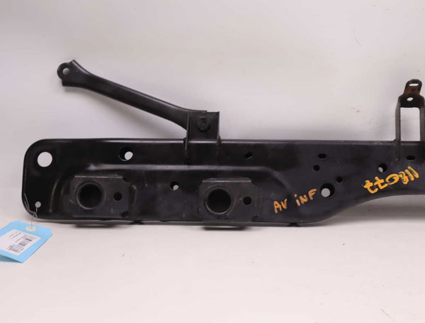 Traverse inférieure armature avant Nissan QASHQAI II SUV (J11, J11_) 1.2 dig-t (2013)