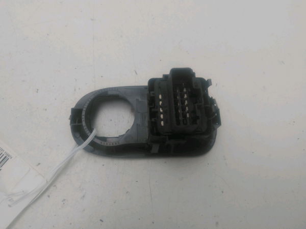 Commande lève-glace porte avant gauche Renault KANGOO BE BOP (KW0-1_) 1.5 dci (2009)
