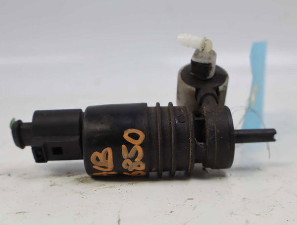 Pompe lave-glace avant Volkswagen GOLF VI (5K1) 2.0 tdi 4motion (2009-2012)