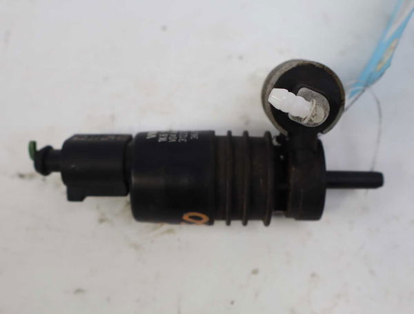 Pompe lave-glace avant Volkswagen GOLF VI (5K1) 2.0 tdi 4motion (2009-2012)