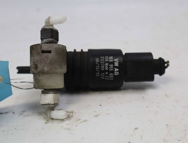 Pompe lave-glace avant Volkswagen GOLF VI (5K1) 2.0 tdi 4motion (2009-2012)