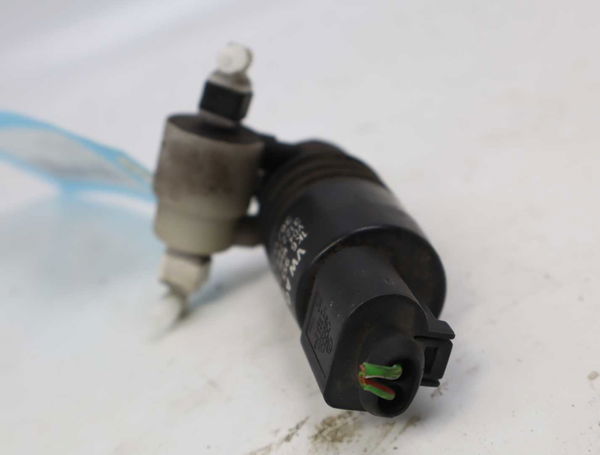Pompe lave-glace avant Volkswagen GOLF VI (5K1) 2.0 tdi 4motion (2009-2012)