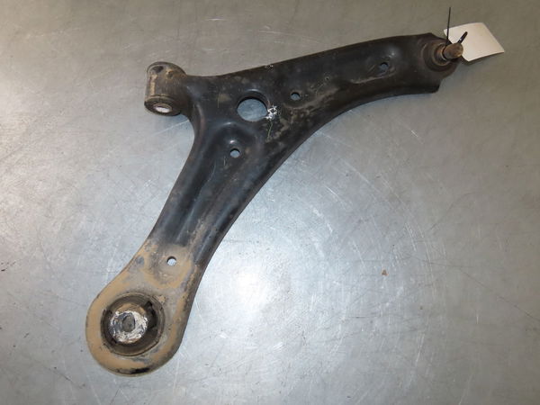 Triangle inf avd Ford ECOSPORT 1.5 tdci (2013)