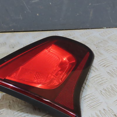 Feu arrière interieur gauche Citroën C3 II (SC_) 1.4 vti 95 (2009)