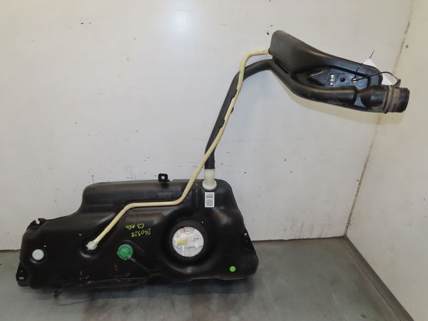 Reservoir carburant Citroën C3 III (SX) 1.2 puretech 82 (2018) 5 portes