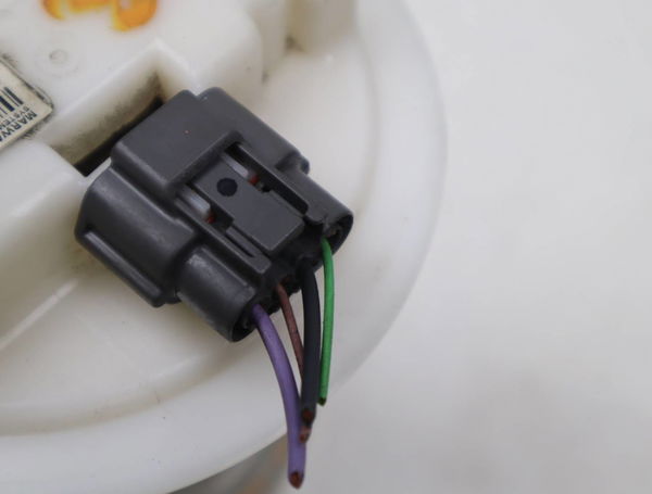 Pompe à carburant immergée Renault TWINGO II (CN0_) 1.2 16v (cn0k, cn0v) (2007) 3 portes