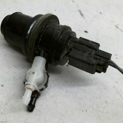 Pompe lave-glace avant Ford FIESTA VII (HJ, HF) 1.1 ti-vct (2017)
