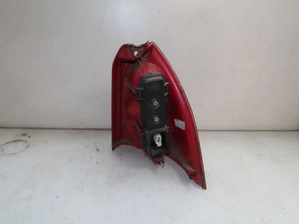 Feu arrière droit Peugeot 307 SW (3H) 2.0 hdi 110 (2002-2009)
