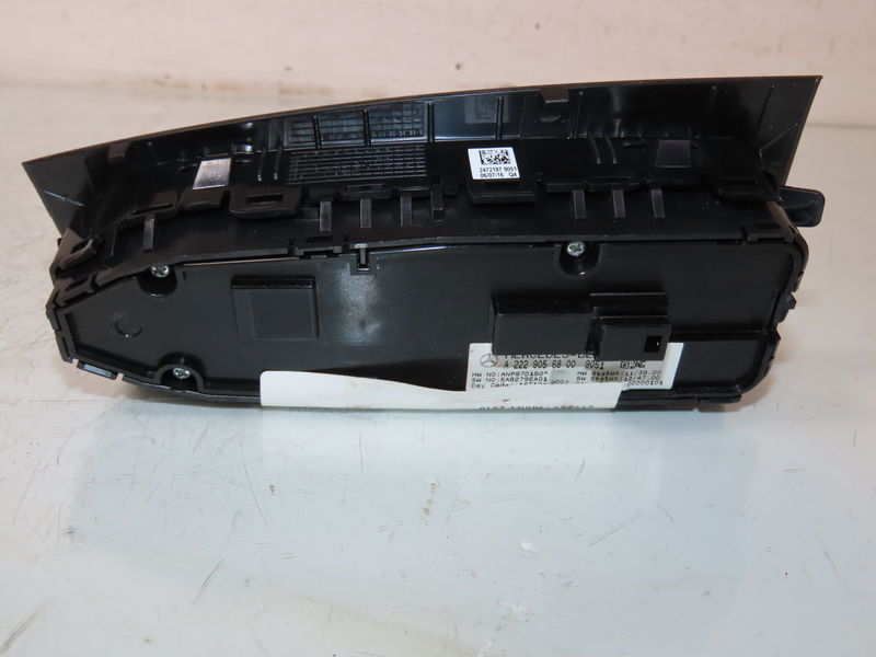 Commande lève-glace porte avant gauche Mercedes-benz CLASSE C (W205) C 200 d (205.007) (2015-2018)