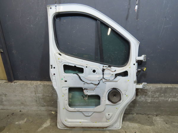Porte avant gauche Renault TRAFIC II Camionnette (FL) 2.0 dci 115 (fl01, fl0u) (2006)