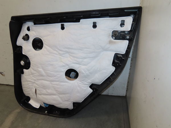 Garniture porte arg Tesla MODEL Y (5YJY) Ev traction intégrale (2021) 5 portes