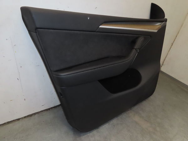 Garniture porte avg Tesla MODEL Y (5YJY) Ev traction intégrale (2021) 5 portes