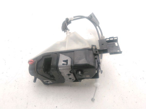 Serrure porte arg Peugeot 2008 II (UD_, US_, UY_, UK_) 1.5 bluehdi 110 (udyhsk) (2021)