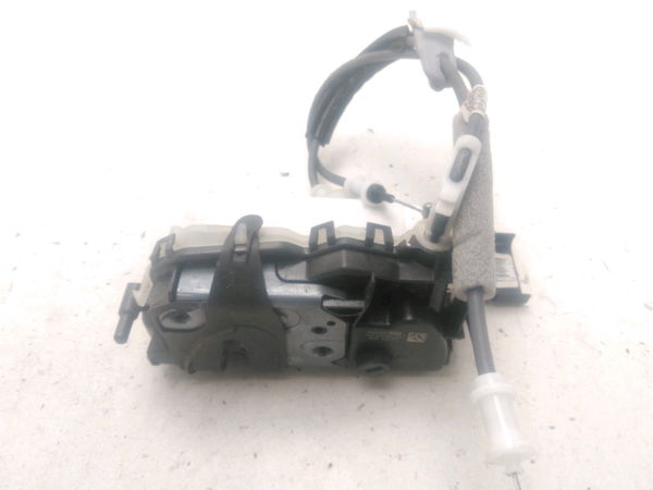 Serrure porte avd Peugeot 2008 II (UD_, US_, UY_, UK_) 1.5 bluehdi 110 (udyhsk) (2021)
