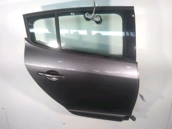 Porte arrière droite Renault MEGANE III 3-5 portes (BZ0-1_, B3_) 1.6 dci (bz00, bz12, bz13) (2011-2015) 5 portes
