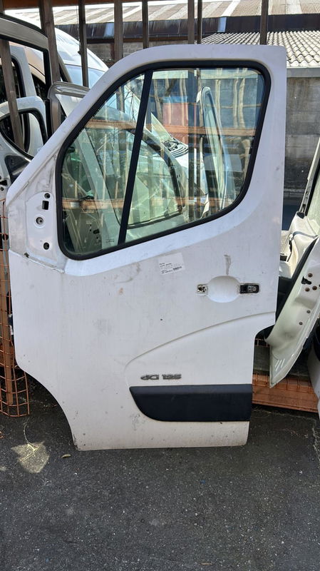 Porte avant gauche Renault MASTER III Camionnette (FV) 2.3 dci 125 fwd (fv0c, fv0d, fv0g, fv0h, fv0j, fv0k) (2010)