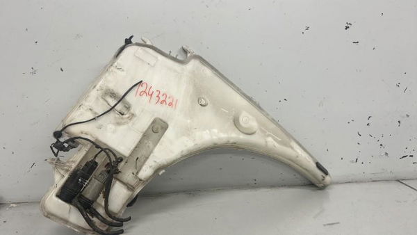 Reservoir lave-glace avant Bmw 1 (E87) 118 i (2004-2007)