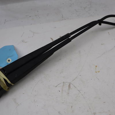 Bras essuie-glace avant Renault MEGANE I (BA0-1_) 1.4 16v (ba0d, ba1h, ba0w, ba10) (1999-2003)