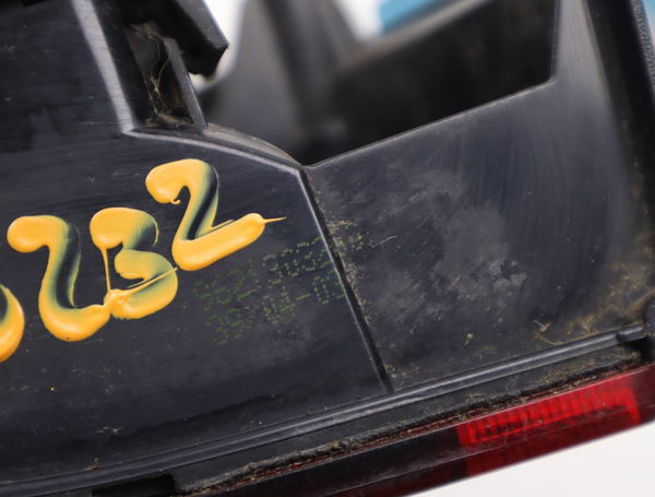 Feu arrière droit Peugeot PARTNER Camionnette-Monospace (5_, G_) 1.9 d (1996-2002) 3 portes