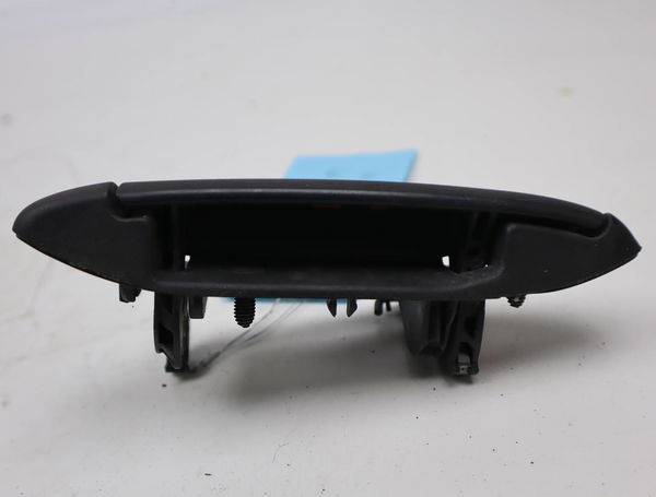 Poignee ext porte ard Renault MEGANE I (BA0-1_) 1.4 16v (ba0d, ba1h, ba0w, ba10) (1999-2003)