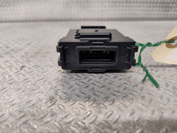 Platine fusible av RENAULT TRAFIC 3  TRAFIC 3 LONG PHASE 1
