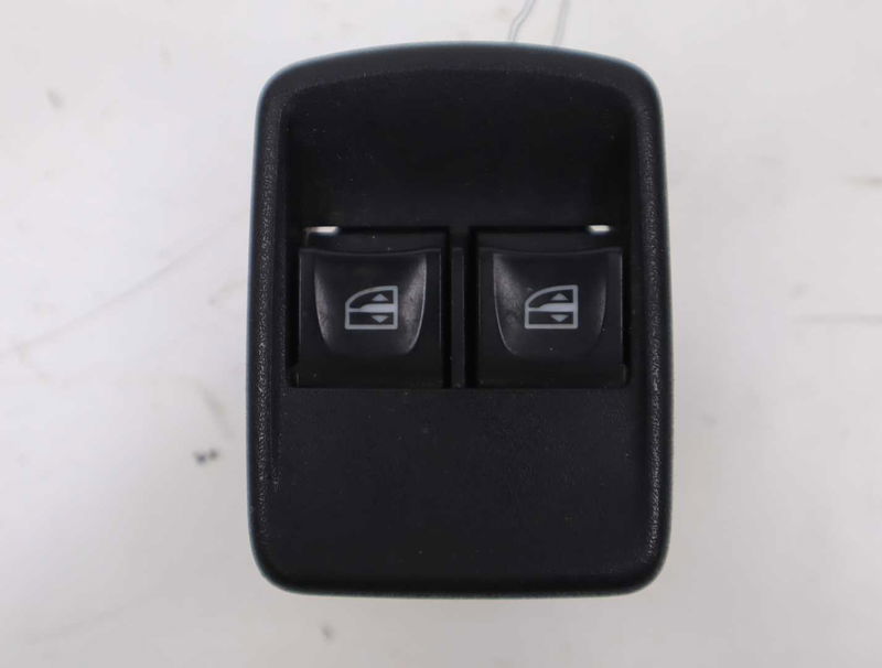 Commande lève-glace porte avant gauche Dacia LODGY (JS_) 1.2 tce (jsay, jsm0) (2012)