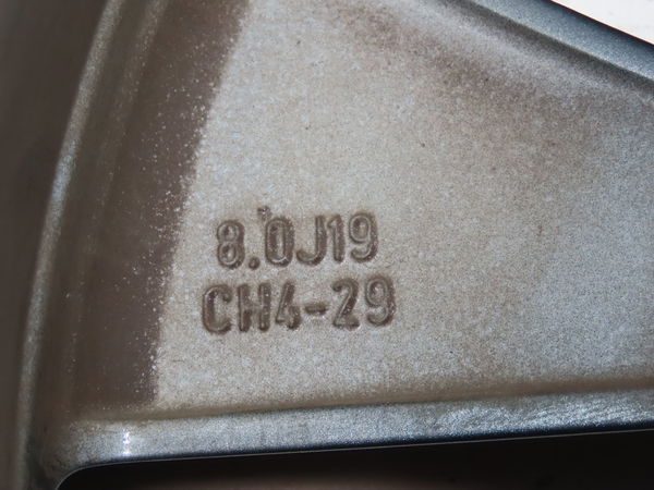 Jante aluminium 2 Citroën C4 PICASSO II 2.0 bluehdi 135 (2013)