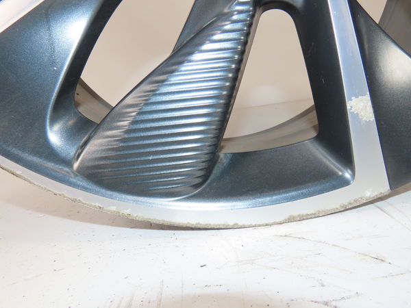 Jante aluminium 2 Citroën C4 PICASSO II 2.0 bluehdi 135 (2013)