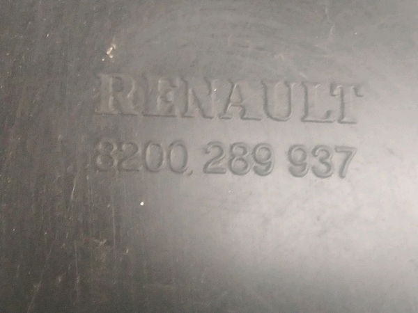 Pare-boue avant droit Renault CLIO III (BR0-1, CR0-1) 1.5 dci (c-br0g, c-br1g) (2005-2012) 5 portes