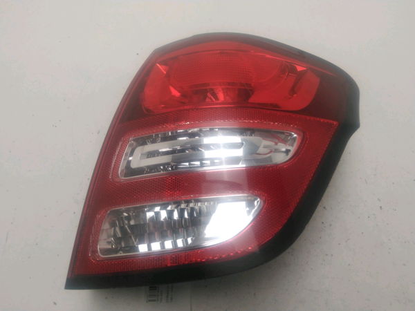 Feu arrière droit Citroën C3 II (SC_) 1.4 hdi 70 (sc8hzc, sc8hr0, sc8hp4) (2009) 5 portes