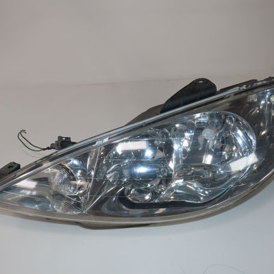 Phare gauche Peugeot 206 3-5 portes (2A-C) 2.0 s16 (1999-2007)