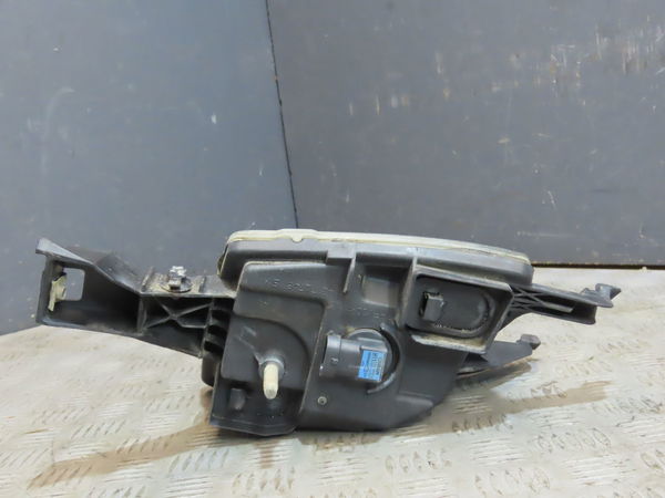 Phare antibrouillard avant gauche Peugeot 407 (6D_) 1.6 hdi 110 (6d9hzc, 6d9hyc) (2004-2010)