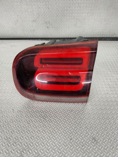 Feu arrière intérieur droit Citroën C5 AIRCROSS (A_) 1.6 hybrid 225 (a45gfr) (2020)