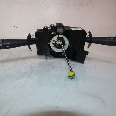 Commande clignotant Renault TWINGO II (CN0_) 1.2 16v (cn04, cn0a, cn0b) (2007-2014) 3 portes