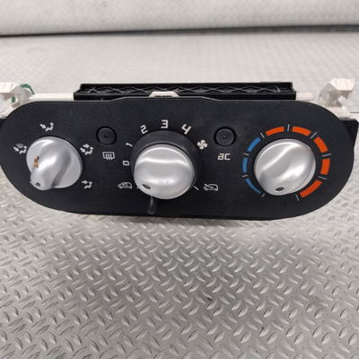 Commande de chauffage Renault TWINGO II (CN0_) 1.2 16v (cn04, cn0a, cn0b) (2007-2014) 3 portes