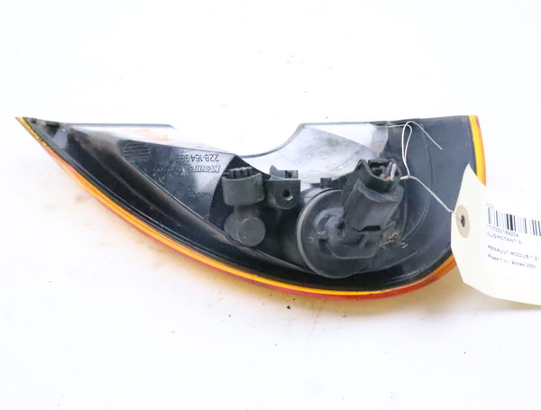 Clignotant gauche Renault MODUS - GRAND MODUS (F-JP0_) 1.2 (jp0c, jp0k, fp0c, fp0k, fp0p, jp0p, jp0t) (2004) 5 portes