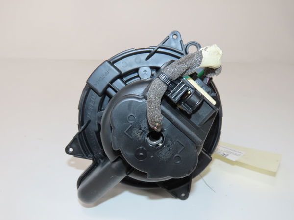 Ventilateur de chauffage Dacia SANDERO II 1.0 sce 75 (b8jc, b8jd) (2016)