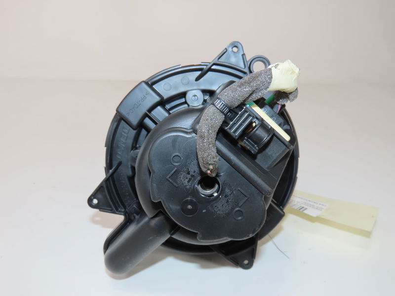 Ventilateur de chauffage Dacia SANDERO II 1.0 sce 75 (b8jc, b8jd) (2016)