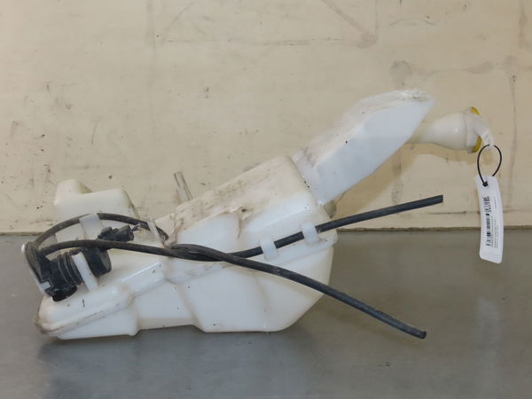 Reservoir lave-glace avant Renault KADJAR (HA_, HL_) 1.6 dci 130 (2015)