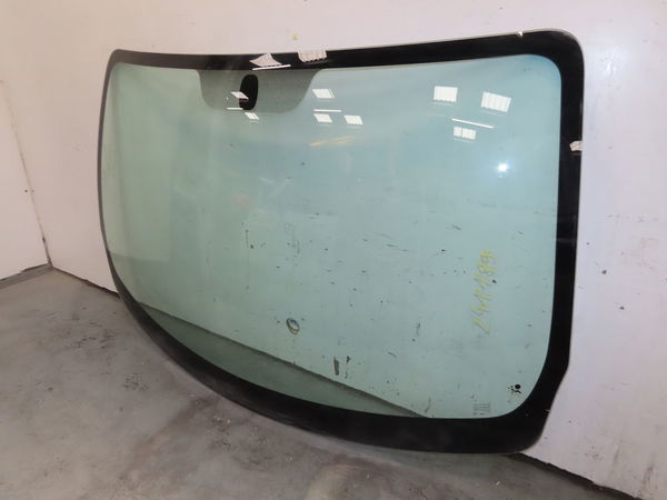 Pare-brise Renault KANGOO Express (FW0-1_) 1.5 dci 90 (fw0g, fw05, fw08, fw11) (2009) 4 portes