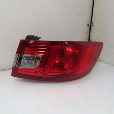 Feu arrière droit Renault CLIO IV (BH_) 0.9 tce 90 (2012) 5 portes
