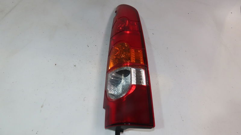 Feu arrière droit Renault KANGOO Express (FC0-1_) 1.5 dci (fc08, fc09) (2003)