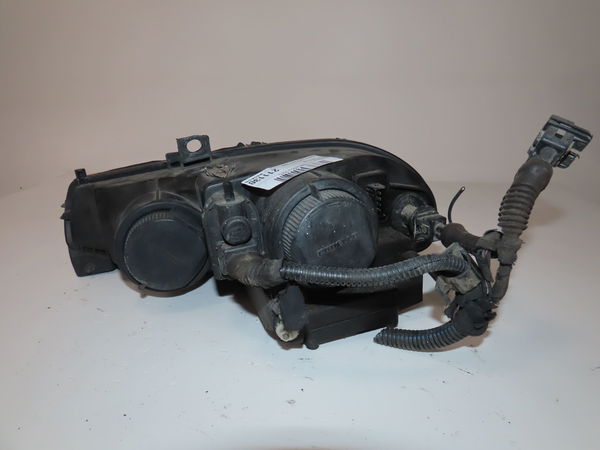 Phare droit Alfa romeo 156 (932_) 1.9 jtd (932.axn00, 932.bxe00) (2004-2005)