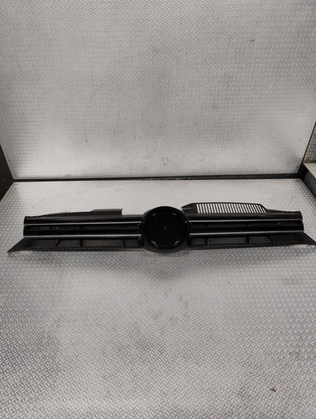 Calandre Volkswagen GOLF VI (5K1) 2.0 tdi (2008-2013) 5 portes