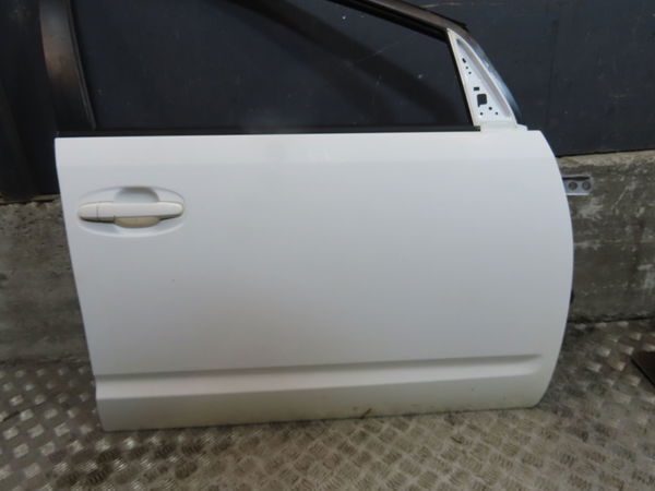 Porte avant droite Toyota PRIUS Liftback (_W2_) 1.5 hybrid (nhw20_) (2003-2009)