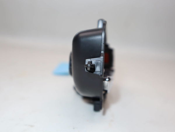 Poignee int porte ard Toyota AURIS (_E18_) 1.2 (nre185_) (2015-2018)