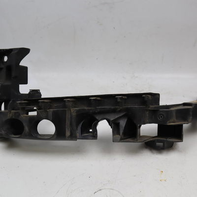 Support phare g Audi A3 Sportback (8PA) 1.6 tdi (2009-2013)