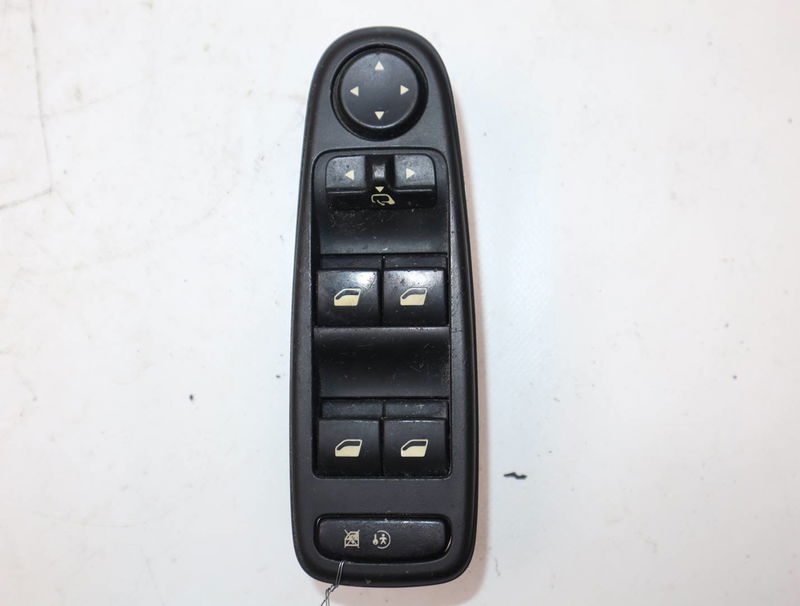 Commande lève-glace porte avant gauche Citroën C4 GRAND PICASSO I (UA_) 2.0 hdi 138 (2006-2013)