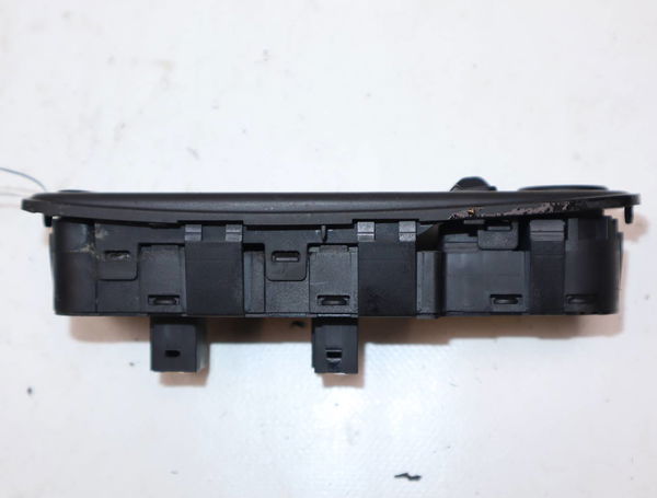 Commande lève-glace porte avant gauche Citroën C4 GRAND PICASSO I (UA_) 2.0 hdi 138 (2006-2013)