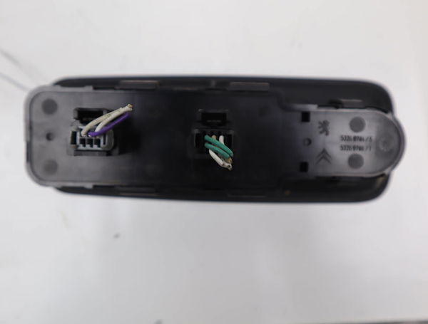 Commande lève-glace porte avant gauche Peugeot 807 (EB_) 2.0 hdi (2009) 5 portes